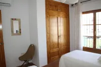 Penthouse Sleeps 4 with Private Garden - balcony