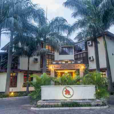 African Tulip Hotel Exterior