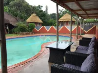 Kgogomodumo Lodge - 3-Star
