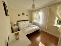 River Bay Hotels near Cardiff Bay
