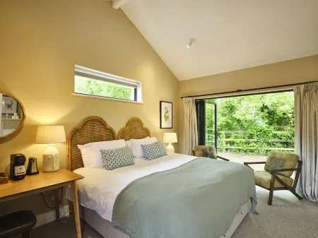 The Weeping Willow Отели в г. Бери Сент-Эдмундс