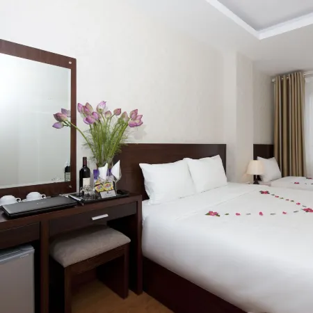 Rising Dragon Legend Hotel