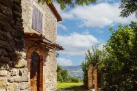 Castello di Cisterna Umbria Hotels in Gualdo Cattaneo