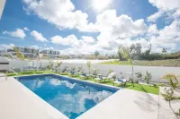 빌라 프롤21, 피그 트리 베이 비치 근처, 멋진 3bdr 프로타라스 빌라와 수영장