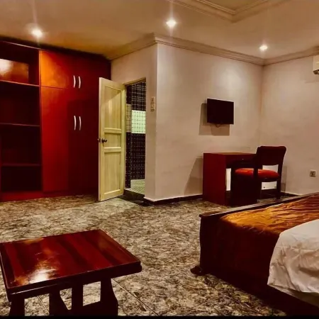 E-Gold Hotel, Maitama
