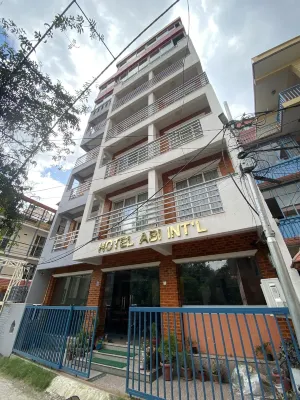 HOTEL ABI INTERNATIONAL Hotels near Natural History Museum