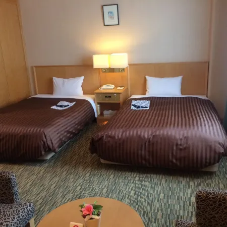 Kashiwa Plaza Hotel Annex Отели в г. Касива