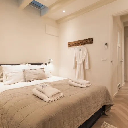 Leidse Square 5 Star Luxury Apartment