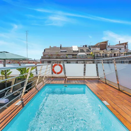 Acacia Suite Hotel