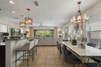 Refurbished Lux 6 Bed Golf Views at Reunion Resort by Shine Villas