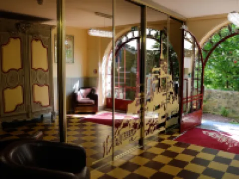 L'Auberge de la Mère Poulard Hotels in Le Mont-Saint-Michel