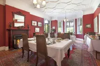 Medindi Manor Hotels in Rondebosch