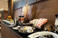 Gold Tower Lifestyle Hotel - breakfast