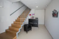 Thomar Story - Guest House