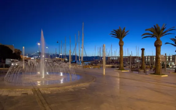 Manì Rooms Отели в г. Кальяри