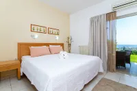 Villa Mare Monte ApartHotel Hotels in Minoa Pediada