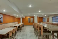 Holiday Inn Express & Suites Fredericton Hotels in Hanwell