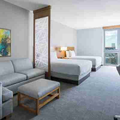 Hyatt Place St Petersburg/Downtown Rooms
