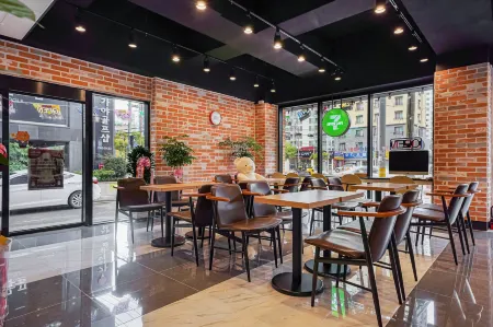 Changwon Masan Amor Hotel