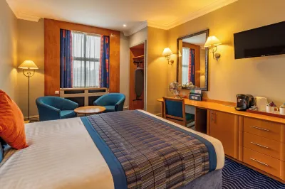 Midland Hotel, Bradford Hotel di 