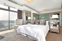 The Residences at Crystal Towers Hotels near Vrymansfontein Park
