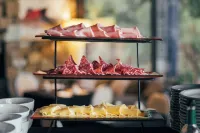 Design Suites Bariloche - breakfast