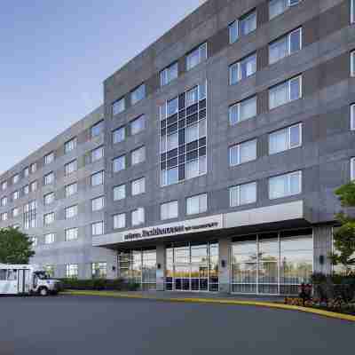 Residence Inn Montreal Airport Hotel Exterior