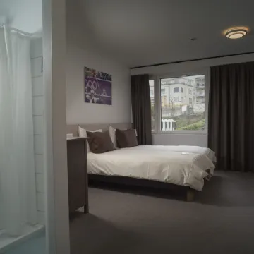 Apart'Hotel 46a Отели рядом с достопримечательностью «Пляж Види»