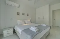 Ouzo Stone House 2 with Private Pool
