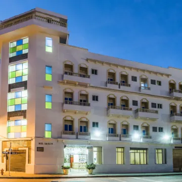 Hotel Dorado Plaza Centro Histórico Отели рядом с достопримечательностью «Манга»