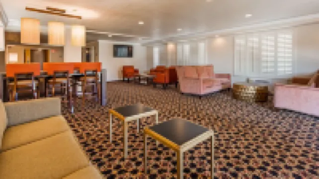 Lompoc Valley Inn and Suites