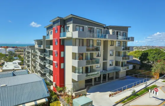 格拉德斯通中央廣場公寓