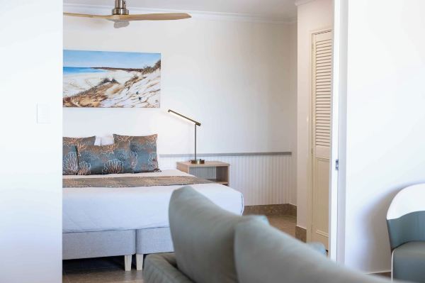 Moonlight Bay Suites