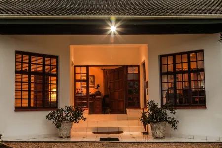 Rivendell Bed and Breakfast Отели в г. Клоф