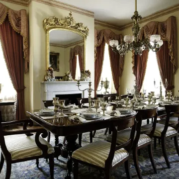 Monmouth Historic Inn