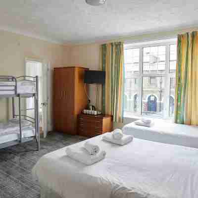 Marine Lodge Rooms