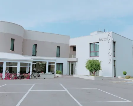 Hotel Enjoy Hotels in Polesella