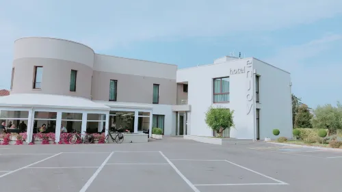 Hotel Enjoy Hotels in Rovigo