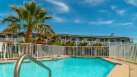 San Simeon Lodge - Beach