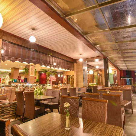Grand Rocky Hotel Bukittinggi