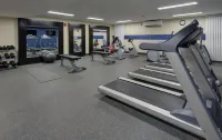 Hampton Inn & Suites Rockville Centre Hotels in Freeport