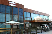 Transcar Suítes Hotels in 