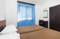 Apartments Kanegra Plava Laguna Các khách sạn ở 
