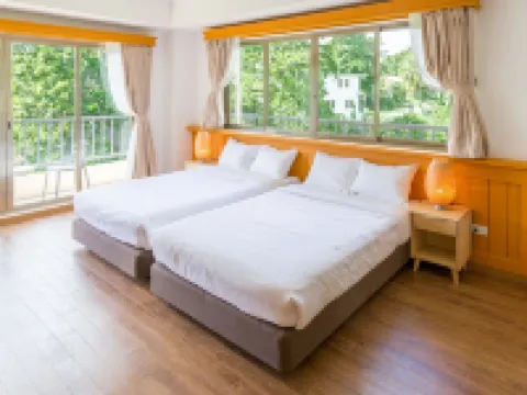 Garden Palace Downtown Koror