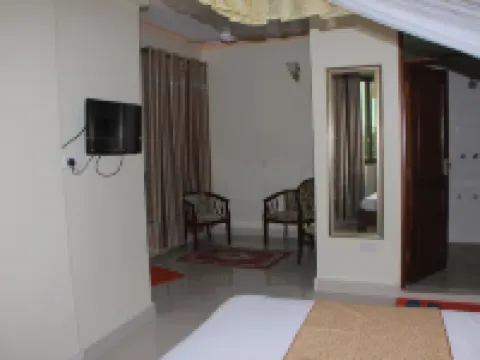 Jambo Travellers  Hotel Hotels in Mtwapa