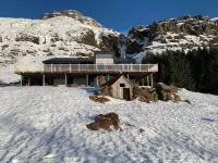Ekra Glacier Lagoon Hoteles en Höfn