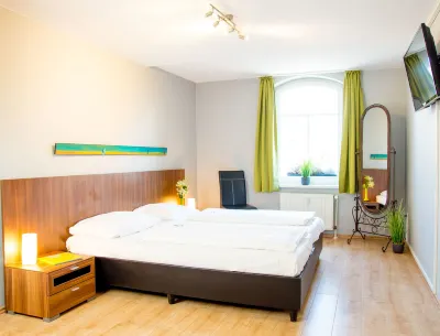 Hotel Dampfmühle Neukirchen-Vluyn Hotels in der Nähe von 'Linde' in Repelen
