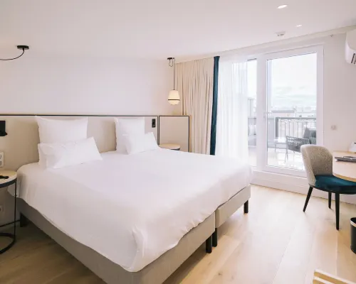 Hotel Majestic Bordeaux Hotels in der Nähe von Kulturzentrum Darwin Ecosysteme