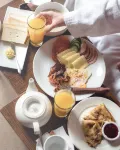 Johan Design & Spa Hotel - 朝食