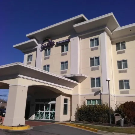 Sleep Inn & Suites